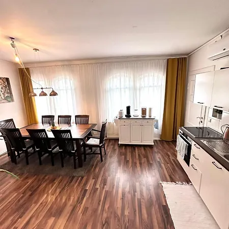 Ganze Citywohnung 4 Schlafzimmer * Hannover