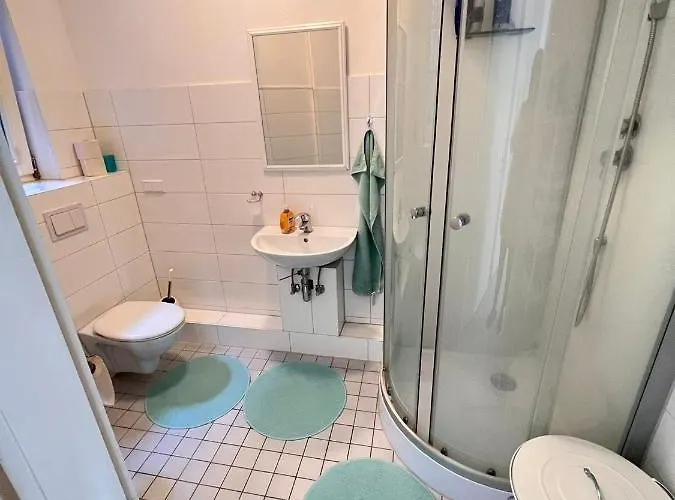 Ganze Citywohnung 4 Schlafzimmer アパート ハノーファー