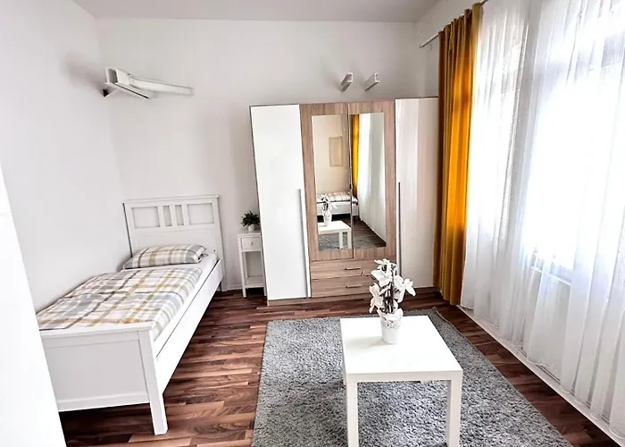 Appartement Ganze Citywohnung 4 Schlafzimmer