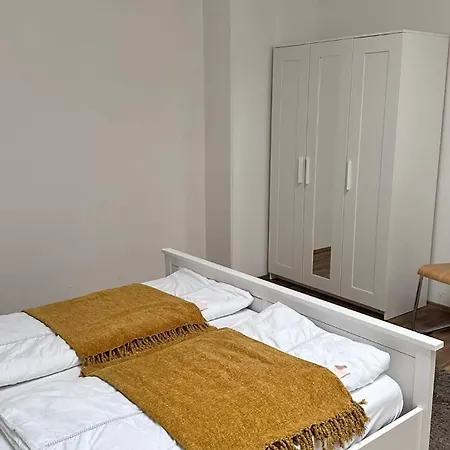 Apartmán Ganze Citywohnung 4 Schlafzimmer *
